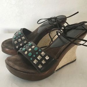 Matisse brown Leather Wedge w/Turquoise beads